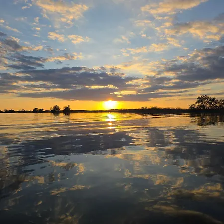 Tisza-tavi Kiserdő Nyaraló Tiszaderzs